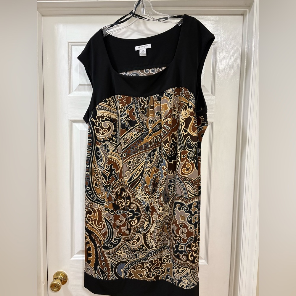 Liz Claiborne woman, polyester/ spandex